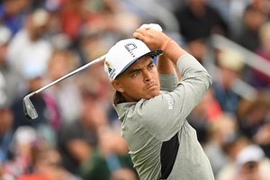 Live odds and weekend predictions: Who our experts like to make a move on Saturday