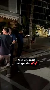 Messi signing autographs 💕💕 #reelsvideoシ #fypシviralシ2024 #reelsviralシ #fypシ゚viralシ #intermiamimessi #reelsfbシ #fbreelsfypシ゚ #fbreels #fypviralシ #fbreelsvideo #reelsfacebook #shorts #virals #viralpost #trendingnow #messi #Leo #InterMiami #miami #reelsoftheday #postoftheday #football #messifans #autograph | Handsome's Mariyam