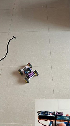 I Built a Gesture Controlled Car 🤯✋🚗