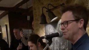 Declan Donnelly sings in the new year at Northumberland pub