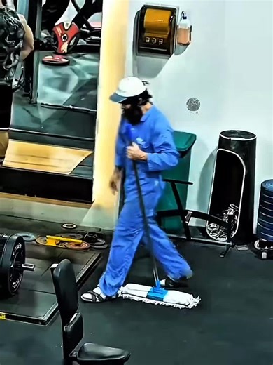 Anatoly's Shocking Powerlifting Prank Revealed