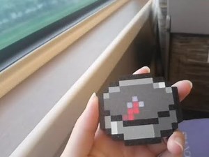 DIY Minecraft Compass: Real-Life Voxel Navigation Made Possible