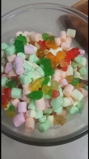 White Chocolate Rocky Road Recipe | No-Bake, Easy & Irresistible! 🍫✨