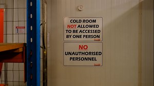 Value Warehousing's cold storage facilities give you peace of mind! We offer PPECB certified reefer containers and cold room storage with temperature monitoring capabilities that report fluctuations automatically. Our innovative technology and numerous failsafe systems ensure that your temperature-controlled products are kept within their tolerance levels when facing unforeseen electricity failures or circumstances. To partner with a warehousing provider that understands the intricacies of tempe