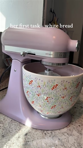 my new kitchenaid is so pretty but let's see how she works #kitchenaid #kitchenaidmixer #baking