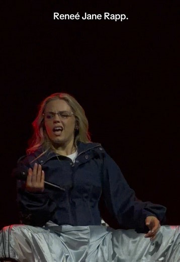 Reneé Rapp Shines in Amsterdam Concert