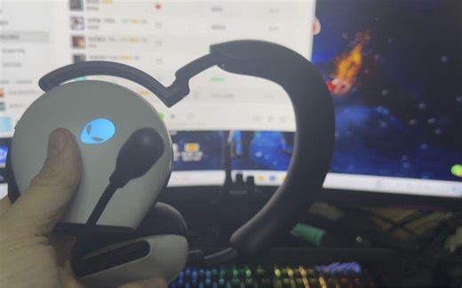 外星人aw920h无线蓝牙耳机 蓝牙连接电脑的方法