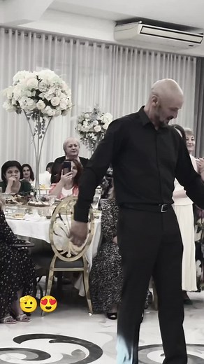 #fethi_zolaran #fouryoupage#foryou#❤️❤️❤️#dancing #algeria🇩🇿 #dancer 🥰