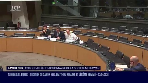 Scène assez incroyable à l’AN.On apprend notamment que Xavier Niel, auditionné, est furieux de manquer le conseil d’administration d’Exaion, ancienne filiale d’EDF rachetée il y a quelques semaines par l’Américain Mara (géant du minage de bitcoin).Le milliardaire français a investi 10 % dans Exaion pour imposer la présence de "6 Français sur 10 administrateurs".L'américain Mara a quand même pris la majorité du capitale d'Exaion.Pour ceux qui se demandaient si Xavier Niel s'intéressait vraiment a