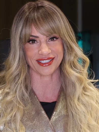 Luxury living is evolving — and Cora Merrick Park is leading the movement. This is where wellness, design, and lifestyle beautifully collide in the heart of Coral Gables. More than a residence… this is a fully curated living experience. 🌿 Signature Amenities & Lifestyle Perks 🏓 First-ever rooftop padel court in Coral Gables 🏊‍♀️ Rooftop resort-style pool with sun shelf & private cabanas 🍃 Outdoor wellness lounge & yoga terrace 💆‍♀️ Spa-inspired relaxation spaces 🔥 Hot & cold plunge experie