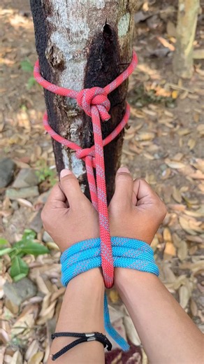 How Ancient Escape Techniques Make Ropes Useless Against Me😏