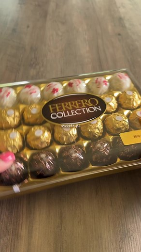 Ferrero Rocher collection 😋😍 #asmr #fbreels #trendingreels #fypシ゚ #foryoupage #asmrdaily #sweets #chocolates #everyone #yummyyummy #yummytreats #viralvideo #viralreels | Sweets4u ASMR