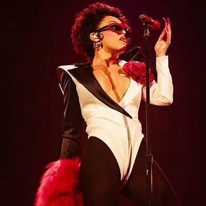 Doja Cat - Woman (Tour Ma Vie Live Studio Version - Snippet)