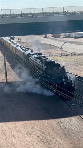UP Big Boy 4014 Reversing in Preparation for Departure! #4014 #train #bigboy4014 #uprr
