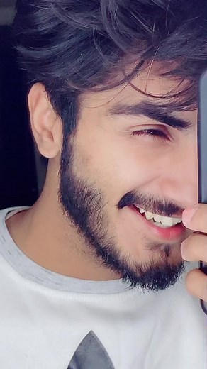 Takda he jawan enna tenu chahwan 👀💘 INSTAGRAM : muhammadtaha007 #foryou #t4tahaa #fyp