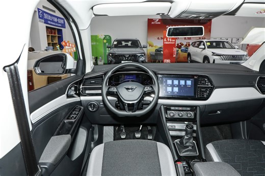 捷达VS7各方面表现均衡 动力和省油兼备