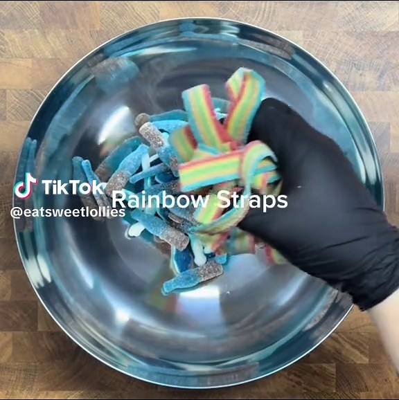 Eat Sweet Lollies on TikTok