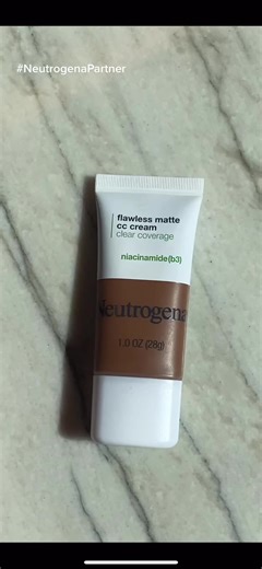 Neutrogena Clear Coverage CC Cream Review