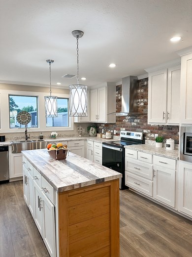 505K views · 8K reactions | THE KINLOCK FALLS - 4 Bed 2 Bath 2,280 sqft  #mobilehomeliving #DoublewideMobileHomes #mobilehomesforsale | Mobile Homes by Georgia | Facebook