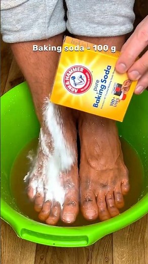 Solve your foot problems with baking soda!