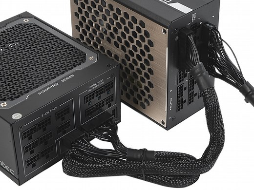 合体してパワーアップ！連結してイロイロできる“変態電源”、Phanteks「Revolt PRO」検証 - エルミタージュ秋葉原