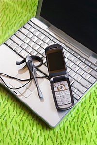 Advantages & Disadvantages of Analog & Digital Systems | Techwalla