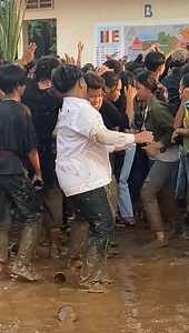 5.1K views · 48 reactions | ប្រូម៉ាប់វ៉ៃឡើងហើយ សង្ក្រាន្តវិទ្យាល័យហ៊ុនសែនគរ | Phum Khmer | Facebook