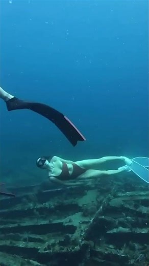 ☀️ Sun, turquoise waters, and friends on board…