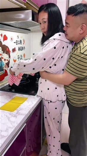 Crazy Wife's Pranks! Hilarious Marital Fights