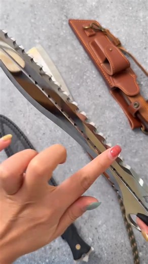 🔪 [Dragon Breath Outdoor Multi-Purpose Knife | Camping Cooking Master] ✨ "One blade, seven uses! Chop wood and fruit like dragon scales slicing through gaps, perfect for both the kitchen and the outdoors" ⚡ 7Cr17Mov steel with dragon scale handle, HRC58 hardness 💎 Dragon Soul Features: ✅ 3-in-1 main knife/saw blade/bottle opener ✅ Fireproof magnesium rod tail cap (for emergency fire-making) ✅ G10 non-slip dragon scale handle (stays put even when wet) 🛒 https://www.cacalive.com/products/tqf-0i