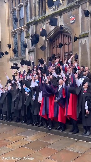 The University of Oxford on Instagram: "Congratulations to everyone who graduated over the past two weekends 👏🎓 🎬 | @exetercollegeox #oxforduni #oxfordstudents #oxfordunistudents #oxfordunilife #oxfordgraduate #oxfordgraduation #graduation #graduationday🎓 #graduation🎓"