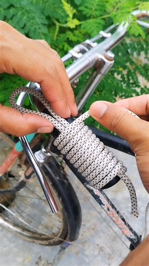 How to Tie the Perfect Handle Grip! 🚲🪢