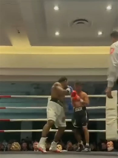 John Ume's First International Boxing Victory by TKO