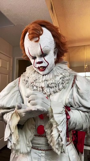 Emotional Journey with Cupid and Twisted Pennywise Robot