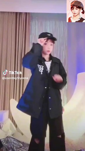 From Barbini.ili's live-stream on Douyin #dancing #popping #barbinili Follow official Barbin.ili accounts: https://www.instagram.com/barbin.ili/ https://space.bilibili.com/386120474 https://www.douyin.com/user/MS4wLjABAAAAjdwocwjiMWlzb97-fKMeV0GK5aVCyVAakoe17MRQWUI