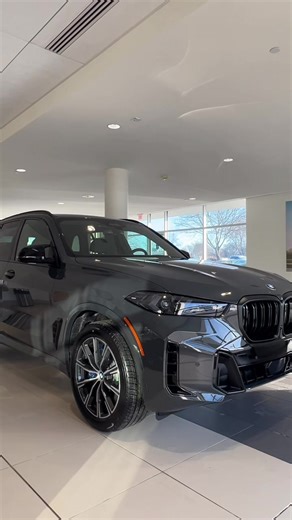 Sold. The new 2026 BMW X5 M60i in Grey Metallic. A perfect blend of commanding performance, refined luxury, and unmistakable presence. Congratulations to its new owner and thank you for choosing us. Find yours at BMW of Milwaukee North. 📞 414-290-4200 BMWofMilwaukeeNorth.com #BMWofMilwaukeeNorth #BMWX5M #SoldBMW #LuxurySUV #BMWLife