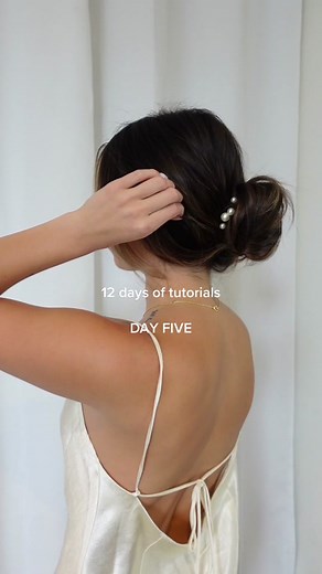 The perfect updo for a holiday party🥂 These pearl pins are easily one of my favorite accessories. Under $15 and available on Amazon! Put them in a bun, in a braid or even in a half up style! #hairstyle #hairtutorial #hairideas #winterhairstyles #easyhairstyle #amazonfinds