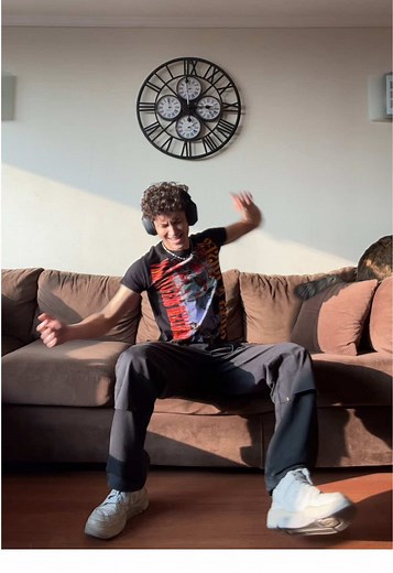 Baile de 'Feel It' de d4vd: Mi Experiencia Musical
