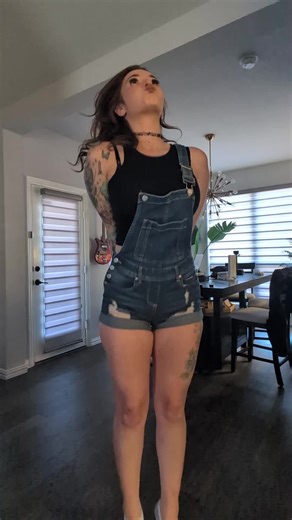 not gonna lie I saw a girl do this and I was hypnotized. 🥹🥹 it's so cutee