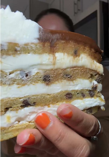 Cookie Cake ASMR Experience: Indulge in Sweet Delights