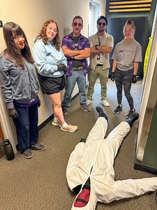 🕵️‍♂️ 🔍 As school starts back up and summer break winds down, we want to share one of the highlights of our summer. Our Major Crimes Unit partnered with Police Activities League of SW Washington to host a ‘High School CSI Camp!’ Our detectives put in many hours to prepare, plan and stage several mock crime scenes in order to help train our next generation of forensic investigators. 🔎We love our partnership with PAL and are so proud of what these students learned and accomplished during this s