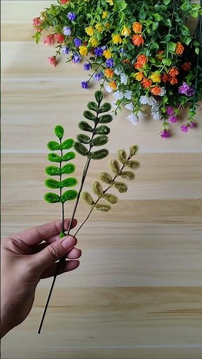 Fuzzy wire filler leaves easy tutorial #fuzzywirecrafts #pipecleanercrafts