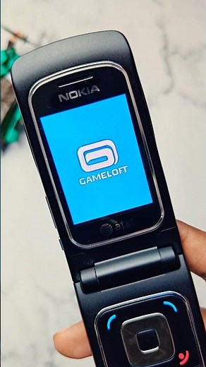 POV: Playing Nostalgic Java Games on Nokia's Classic Flip Phone...