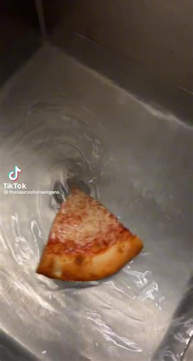 Jonathan Watson (@jonathanwatson24)’s videos with Fly me to the moon - Eva memes <3