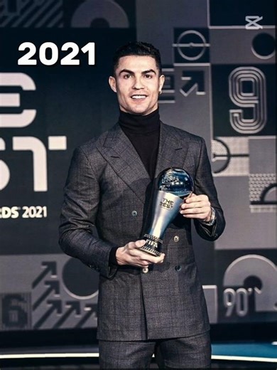 🏆 CR7 2021 vs 2016 AWARD 😱 Who Did It Better?! 🔥#CR7Awards