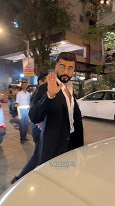 Arjun Kapoor Shares Emotional Birthday Tribute for Late Mother Amid Troll Attacks💔 | Buzzzooka Scrolls