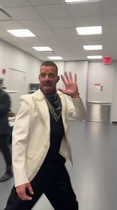 75K views · 278 reactions | Sintonizzati ora su MTV i Video Music Awards 2025 stanno iniziando!!! ✨ #VMAs #VMA | MTV Italia | Facebook