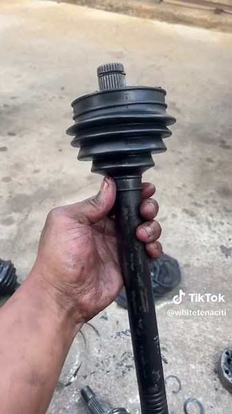 Changing Inner CV Joint for Citigolf MK1