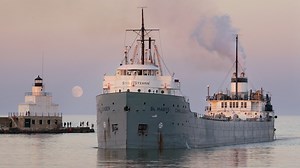 Dive into two free learning opportunities with The National Museum of Great Lakes