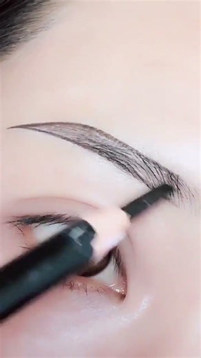 Eye Makeup Ideas & Eye Shadow Tutorials /아이 메이크업 아이디어 & 아이섀도 튜토리얼